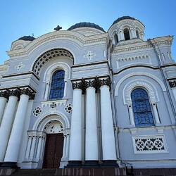 Kirche des Erzengel Michael, erbaut im 19. Jh im byzantinischen Stil.