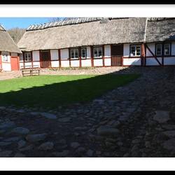 ... ein historischer Fachwerk-Bauernhof aus dem 17. Jahrhundert..