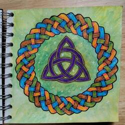 Using colour and Celtic knots in a mandala design