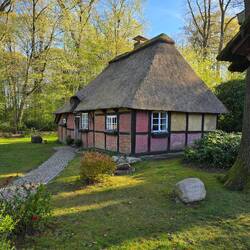 Altes Backhaus das immer ausseralb vom Dorf war, wegen der Brandgefahr