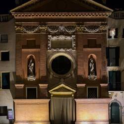 Nighttime stroll ... Chiesa di San Clemente on Piazza dei Signori — Padova, Italy.