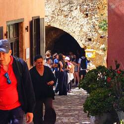 Nix wie weg bevor man hier durch die Gassen gedrückt wird 😜