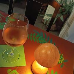 Das genehmige ich mir jetzt,es war ein langer schwieriger Tag 🍷