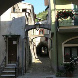 via Castello