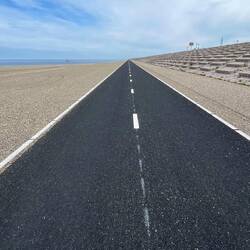 Auf dem Afsluikdijk