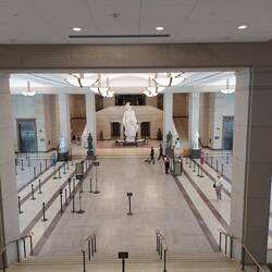 Eingangshalle für die Touris.