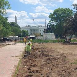 Rückseite = Baustelle