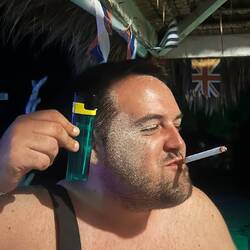 Me partí el culo 20min con el mechero