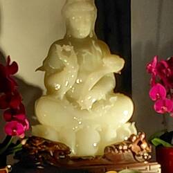 Buddha aus Jade