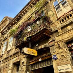 Ruin Bar