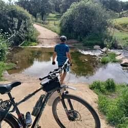 Vor der Durchfahrt erstmal die wassertiefe checken