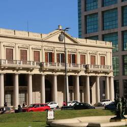 Palacio Estévez 🏛️ | ehemaliger Regierungssitz, heute Museum über die politische Geschichte Uruguays