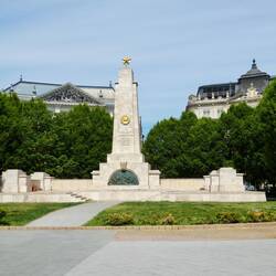 Soviet War Memorial, Szabadság tér (Liberty Square)