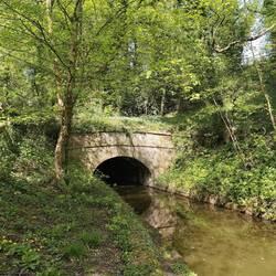 Hyde Bank Tunnel was walking distance from the mooring