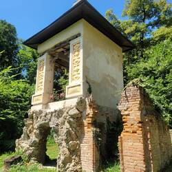 Villa Medici del Vascello, pagoda cinese