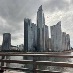 Der LCT-Landmark-Tower in Haeund:ae: 401 Meter hoch und 101 Etagen, zweithöchste Gebäude Südkoreas.