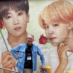 Korean singing duo called Black & White.