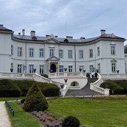 Mitten im Park liegt das Palanga Amber Museum, untergebracht im eindrucksvollen Tiškevičiai Palace.