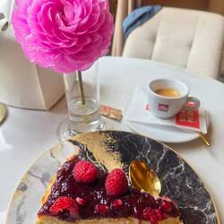 Raspberry cheesecake