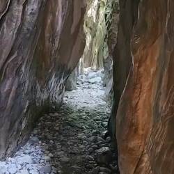 Sinter unter der ersten Brücke