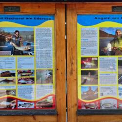 Infos an der Staumauer zu Fischbestand und Angeln im Edersee
