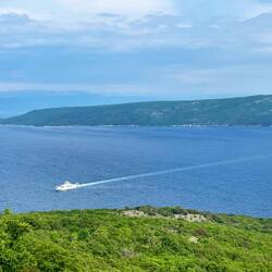 L'île de Crès et le ferry dans lequel je serai tout à l'heure