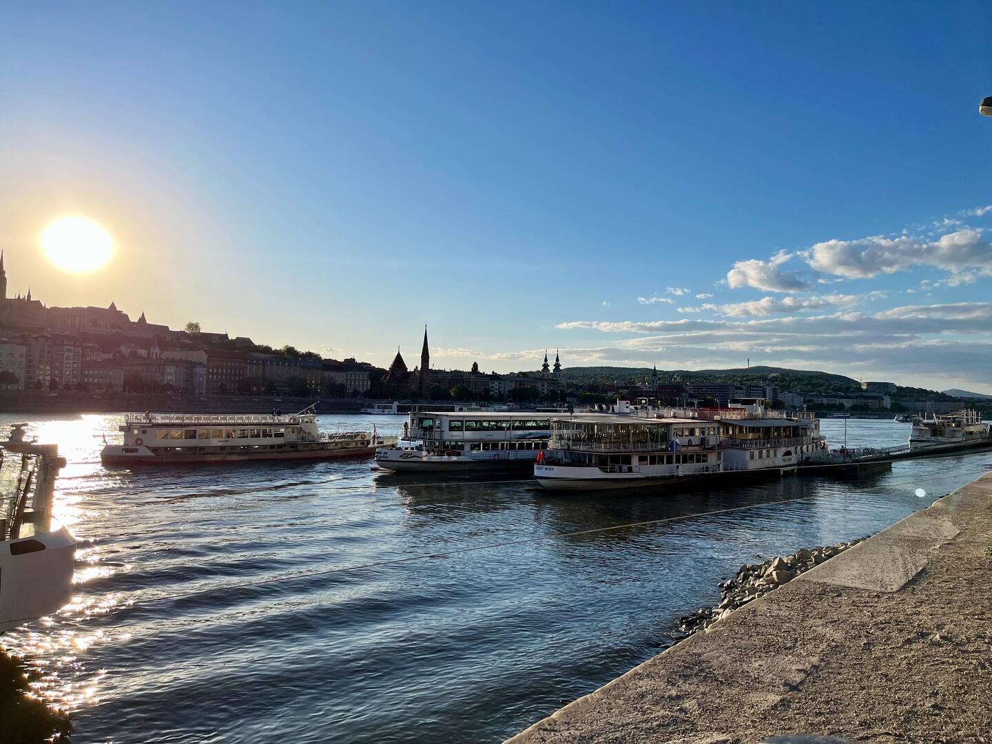 The Gróf Széchenyi is the middle boat