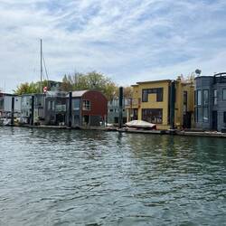 Floating homes