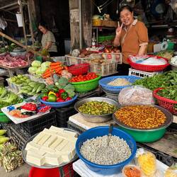 The market in Tan Ky