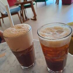 Wegen der Hitze: der Sonntagskaffee mal kalt