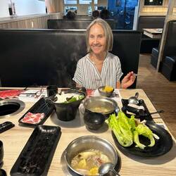 Farewell hot pot dinner with Xue Fang