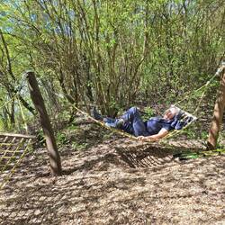 3 Hängematten laden zum Verweilen ein