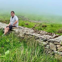 Bergpicknick im Nebel
