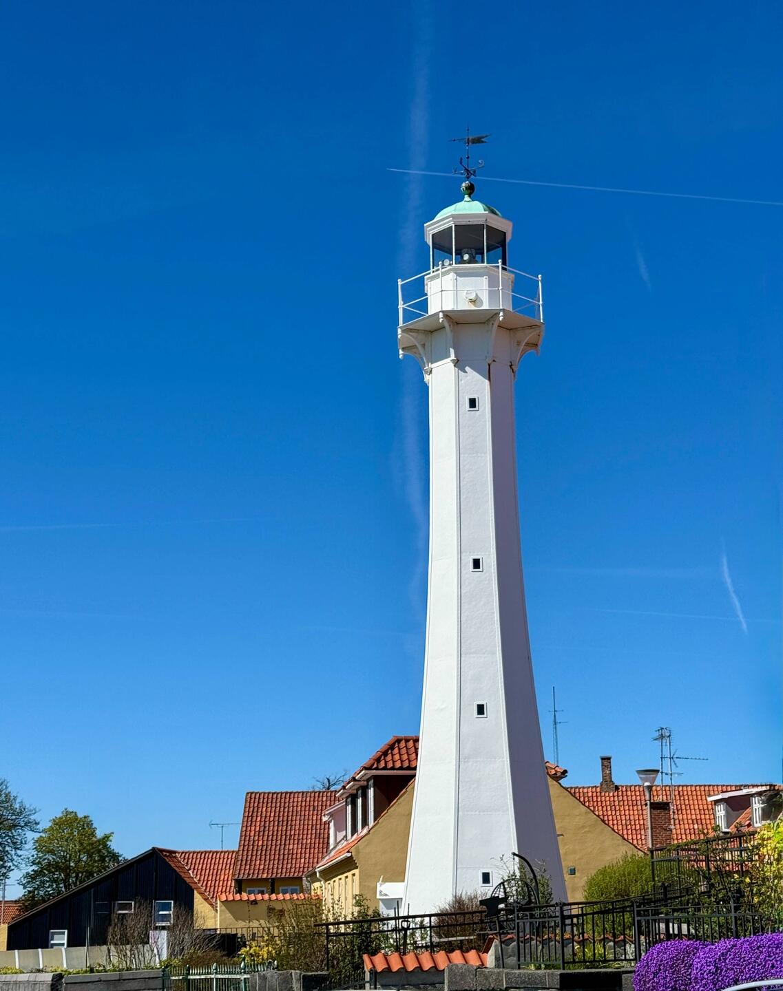 Hurra der erste Leuchtturm, Roger strahlt