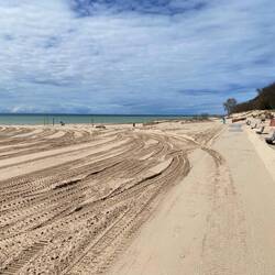 Die Strandpromenade ist auch wieder "begehbar"
