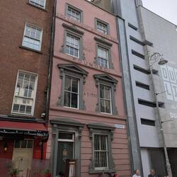 Read the building!