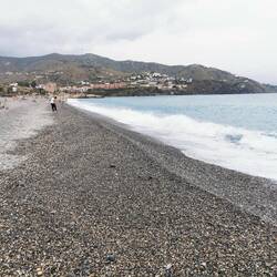 Almuñecar plaža. Tudi kopanje!