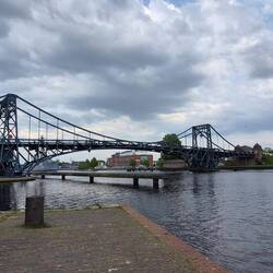Kaiser-Wilhelm- Brücke
