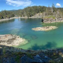 Panoramic view of the outer basin