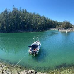 Panormic view of the inner basin. Mystery Girl far left, Little Joe across from C-Traveler