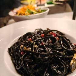 Squid ink dinner 🍽️😁