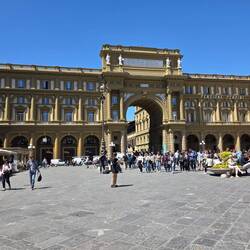 Piazza della Republica