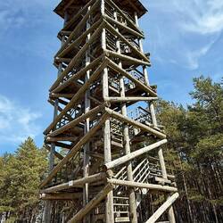 Auch hier gibt es einen Turm zu besteigen - wir lassen dies heute aus!