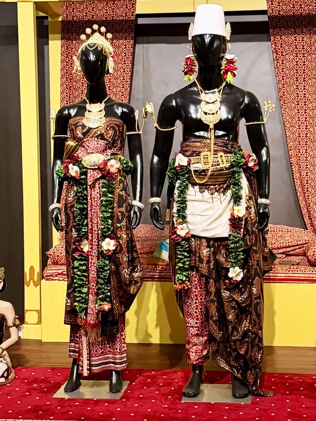Hochzeitstracht der Sultansfamilie