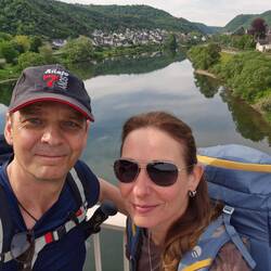 Auf der Moselbrücke