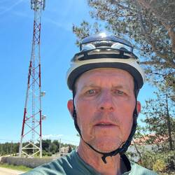 Ouf, l'arrivée à l'antenne, relais signifie bientôt la descente