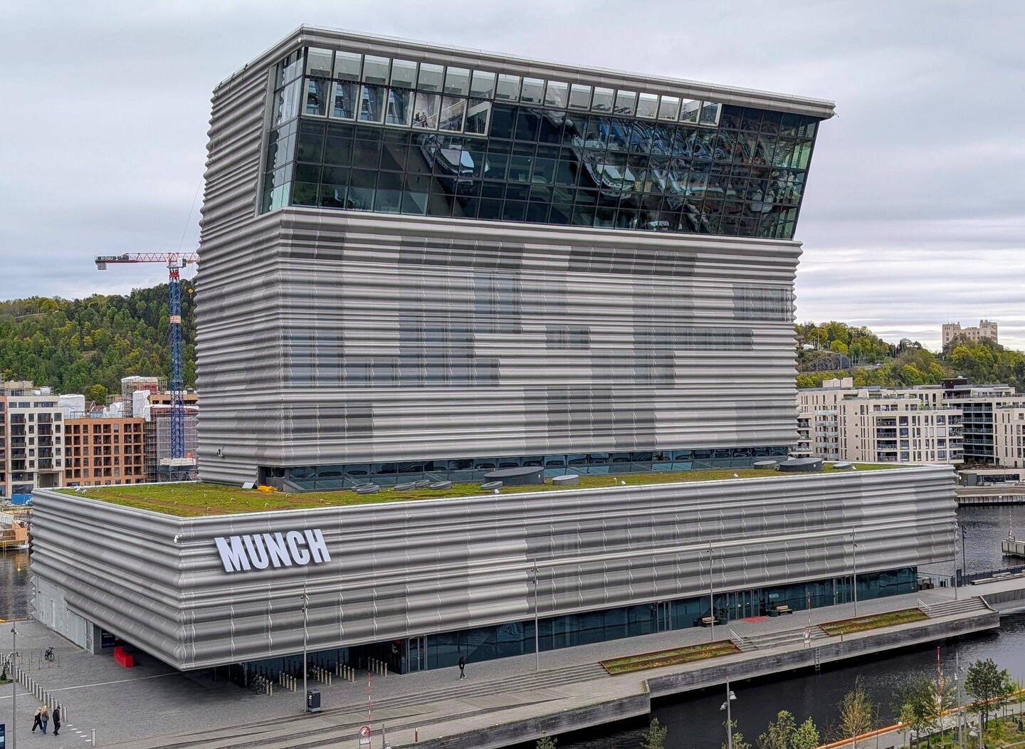 13 Stockwerke, 58 m: Das Munch Museum