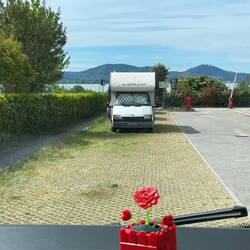 Kurz vor der Weiterfahrt fällt mir noch ein altes Mobilvetta Model ins Auge 😉