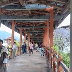 The footbridge across the river to the fortress.