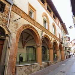 Rivoli - via Piol, Casa del Conte Verde